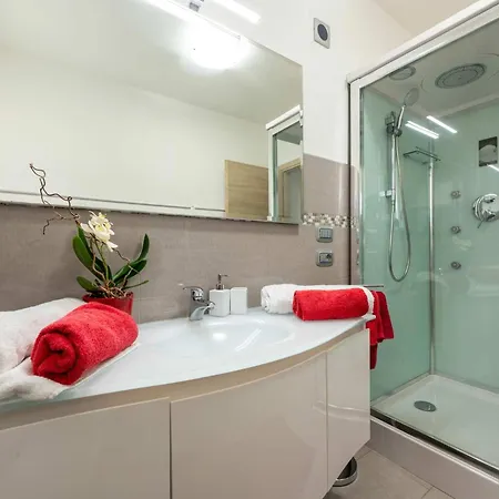 Piccola Orchidea Sul Apartment